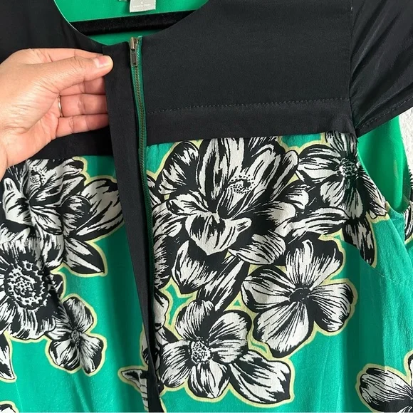 Maeve‎ Anthropologie Silk Ayame Dress Green/Black Floral Pockets - Picture 3 of 7